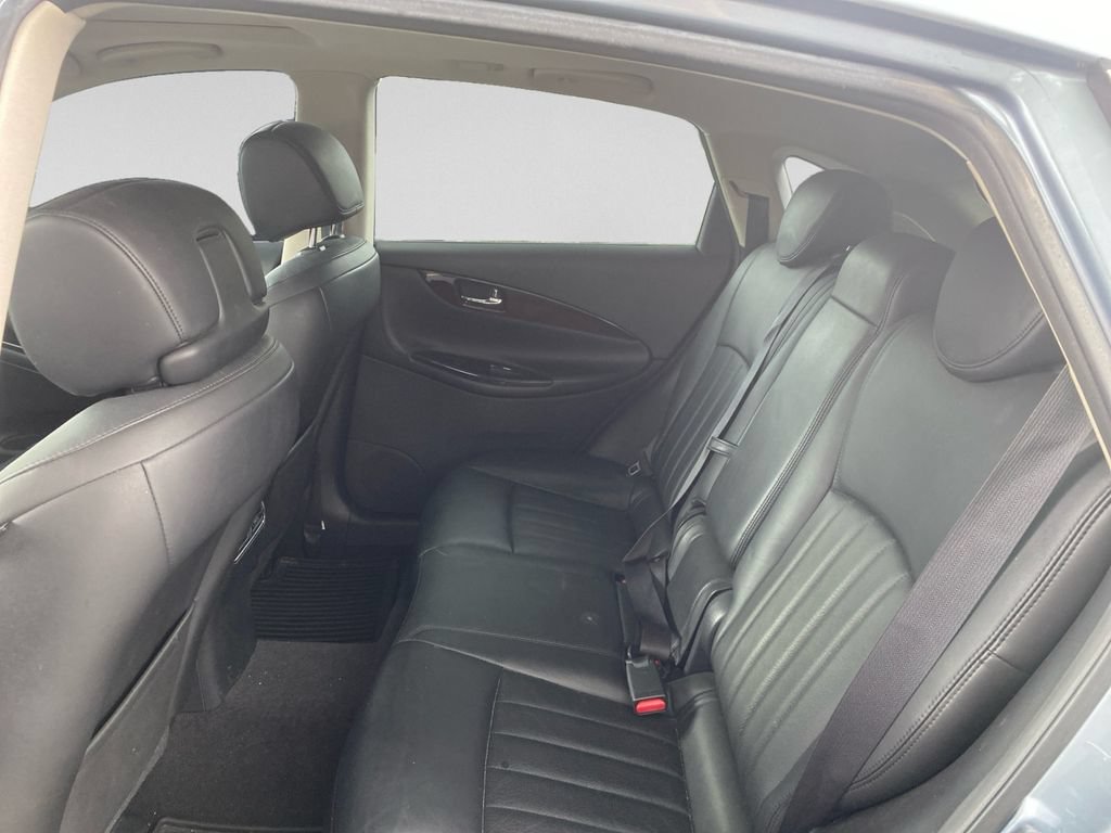 Used 2016 INFINITI QX50 AWD w/ Deluxe Touring Package image 24