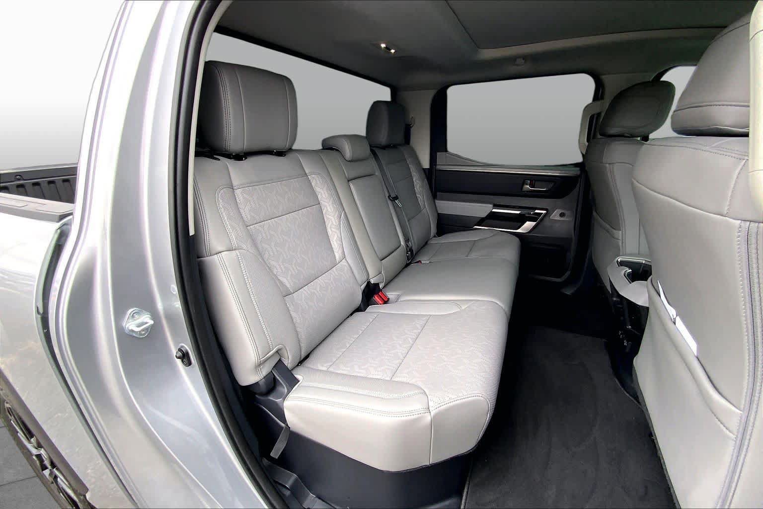 Used 2024 Toyota Tundra Limited AWD/4WD image 20