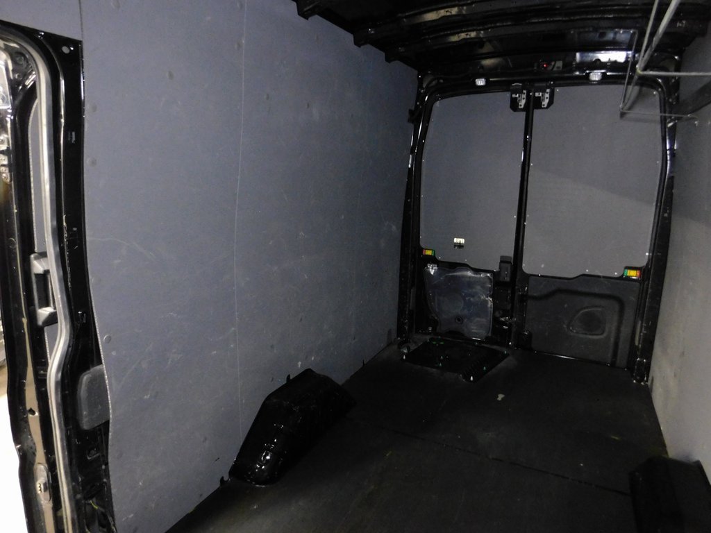 Used 2023 Ford Transit 250 148 High Roof Extended AWD image 31