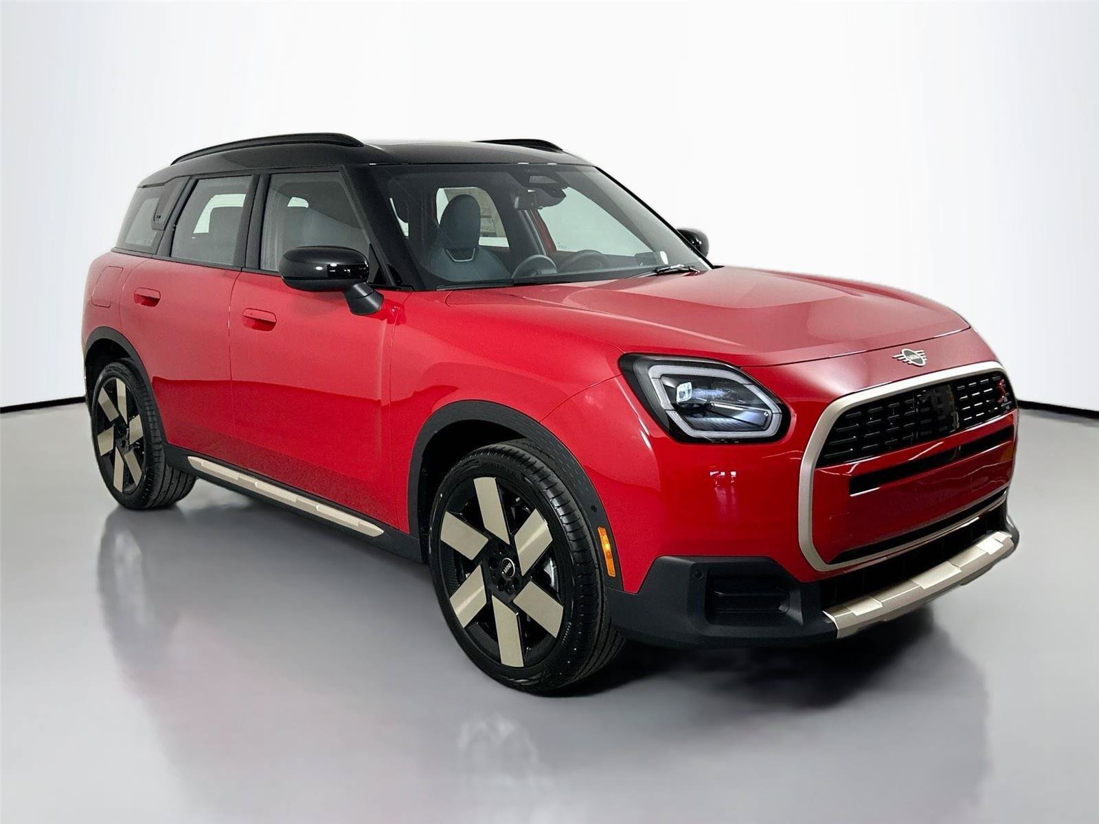 Used 2025 MINI Cooper Countryman S AWD/4WD image 3
