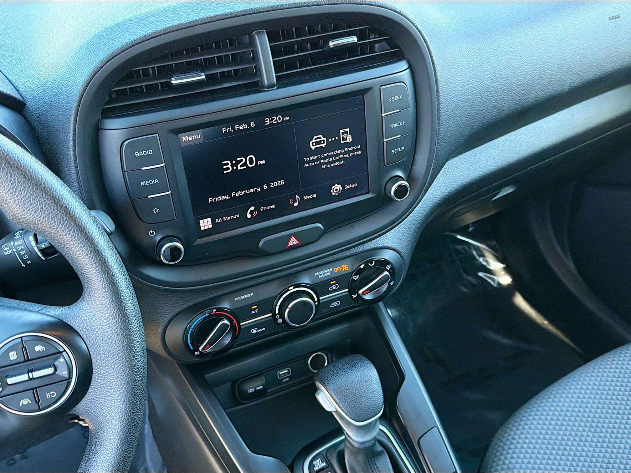 Used 2024 Kia Soul LX w/ Option Group 015 image 25