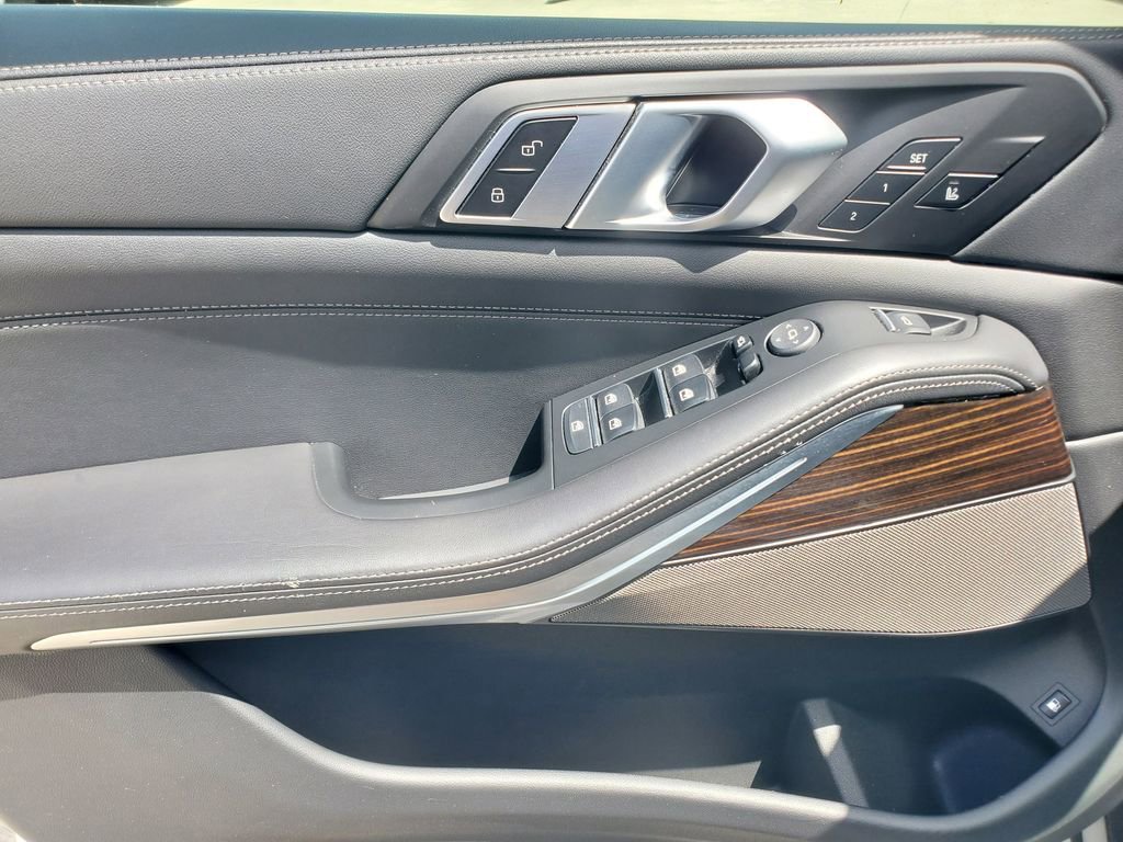 Used 2025 BMW X5 xDrive50e image 20