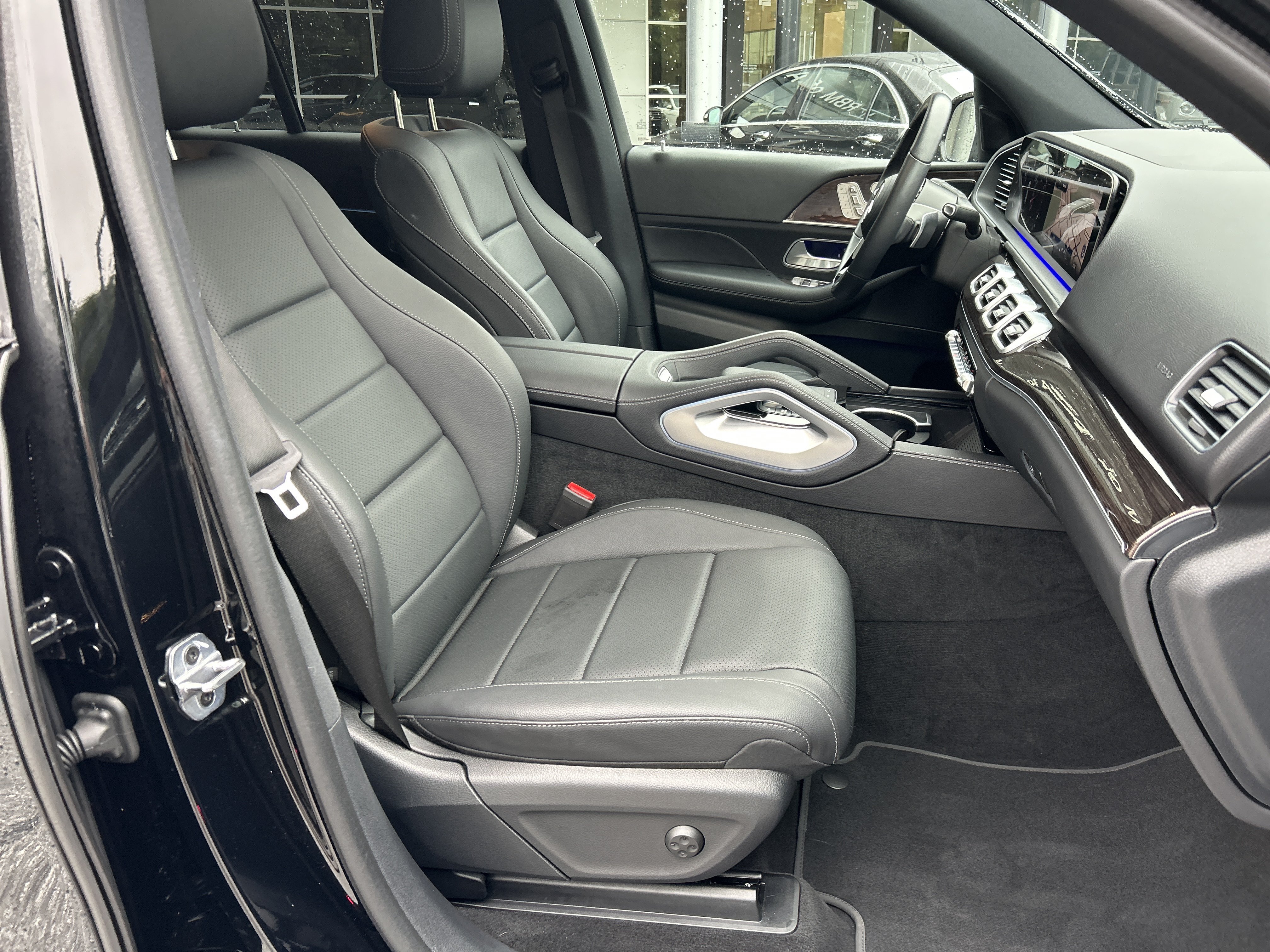 Certified 2025 Mercedes-Benz GLE 350 4MATIC image 53