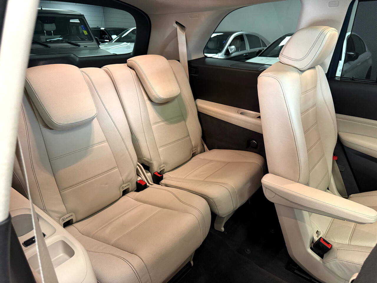 Used 2020 Mercedes-Benz GLS 450 4MATIC image 25