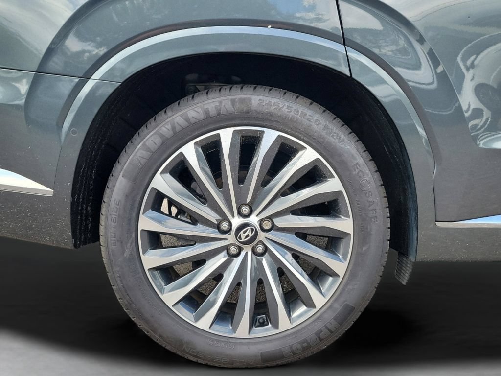 Used 2023 Hyundai Palisade Calligraphy FWD image 42