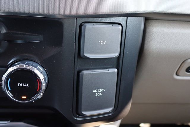 Used 2026 Ford F350 Platinum w/ Platinum Plus Package AWD/4WD image 38
