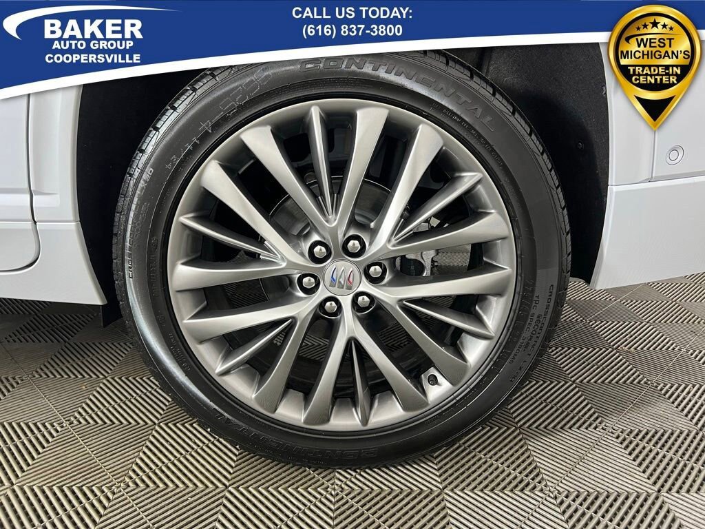 New 2026 Buick Enclave Avenir w/ Super Cruise Package FWD image 32