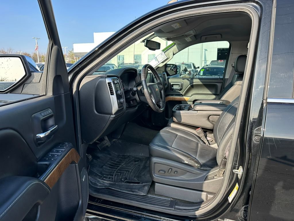 Used 2016 Chevrolet Silverado 1500 LTZ w/ Sport Package image 27