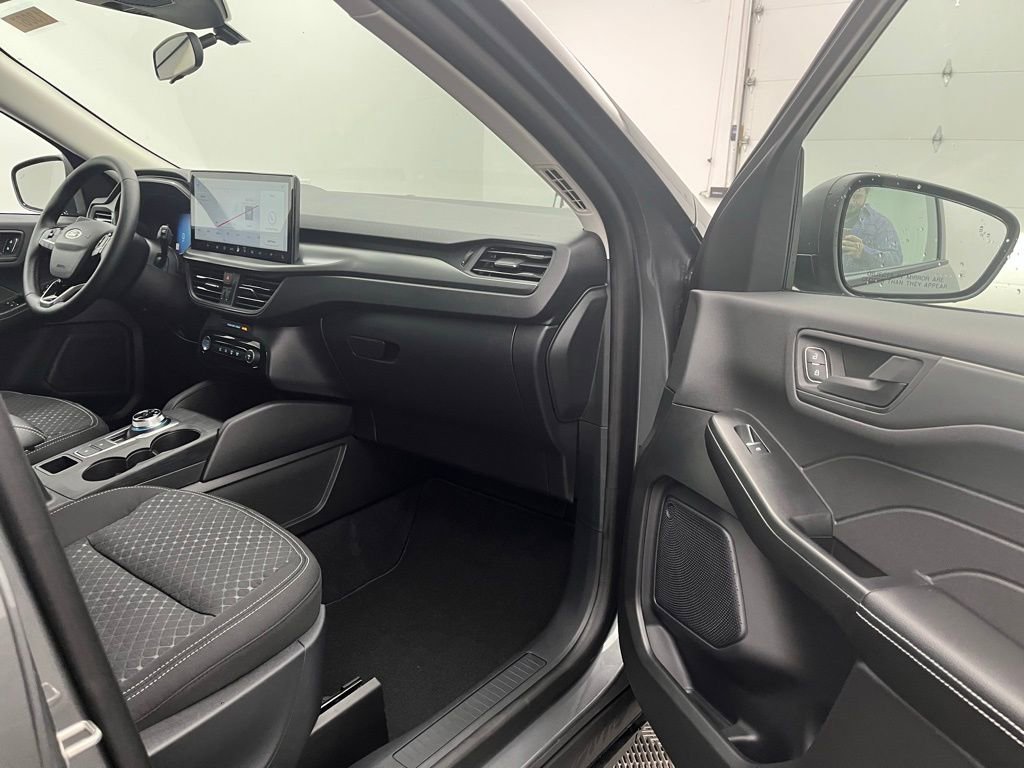New 2026 Ford Escape Active w/ Tech Pack #1 image 24