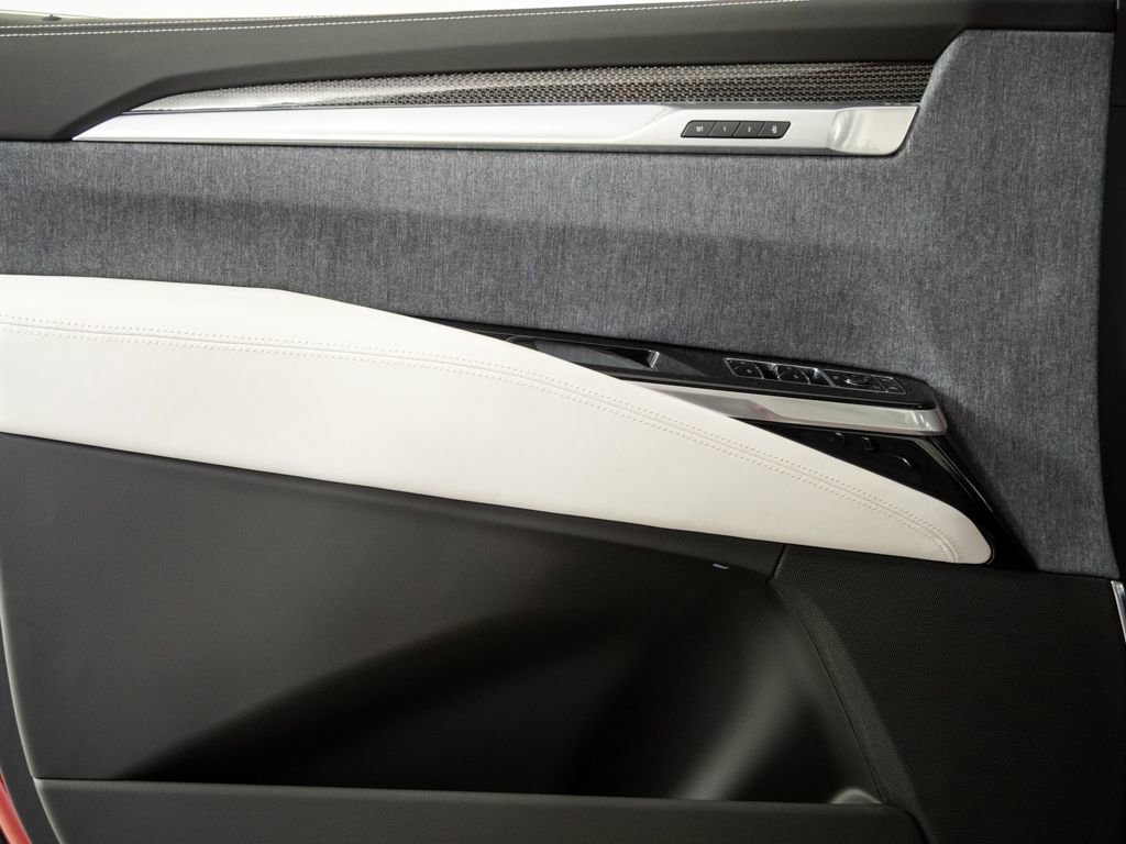 Used 2026 Cadillac Escalade V image 6