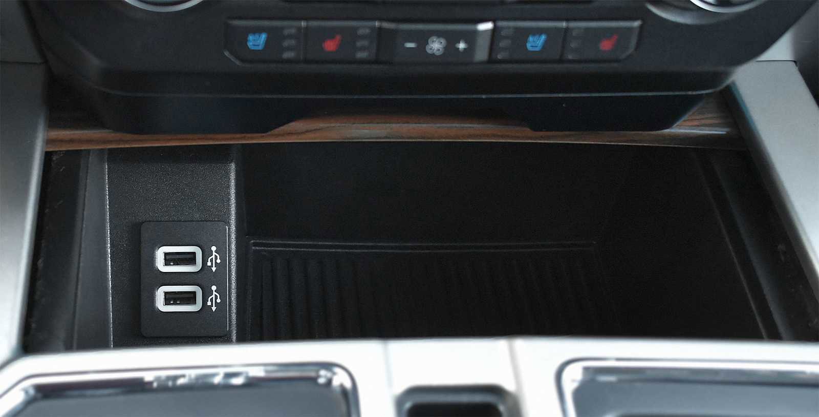 Used 2017 Ford F150 Lariat w/ Equipment Group 502A Luxury image 23