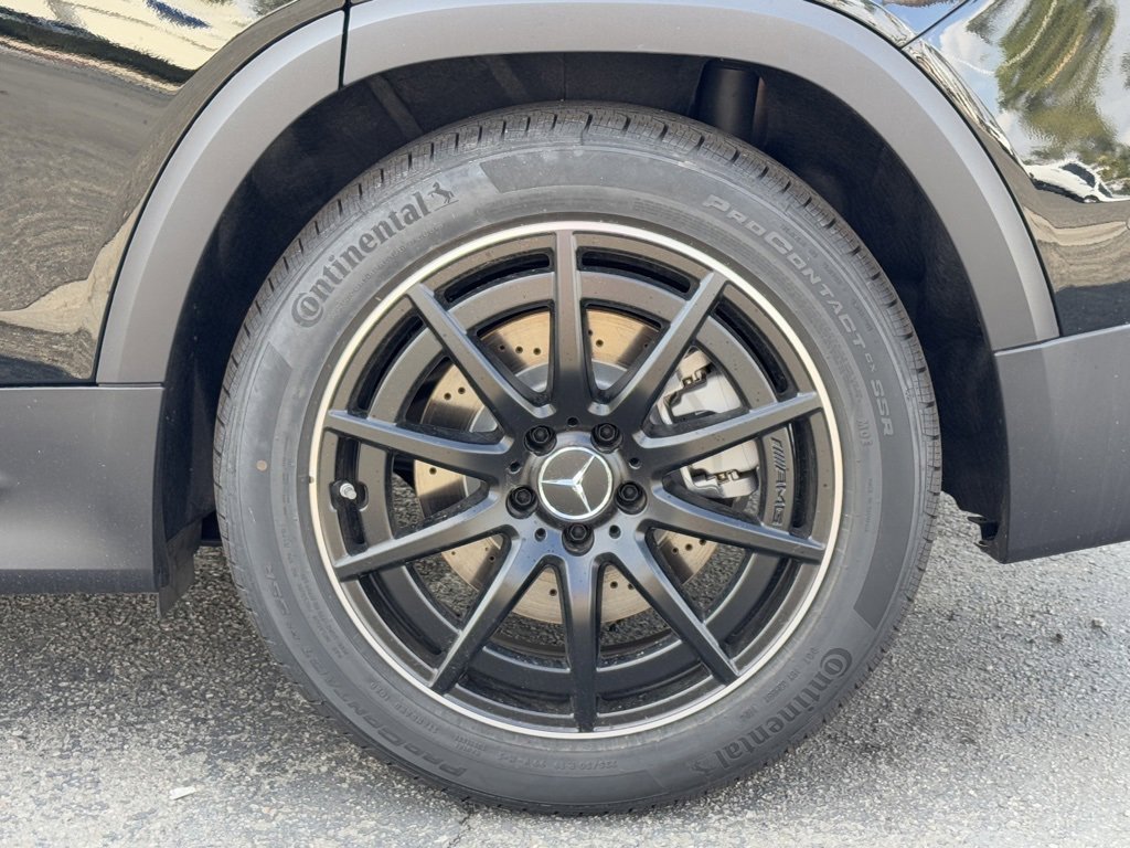 New 2025 Mercedes-Benz GLB 35 AMG 4MATIC image 16