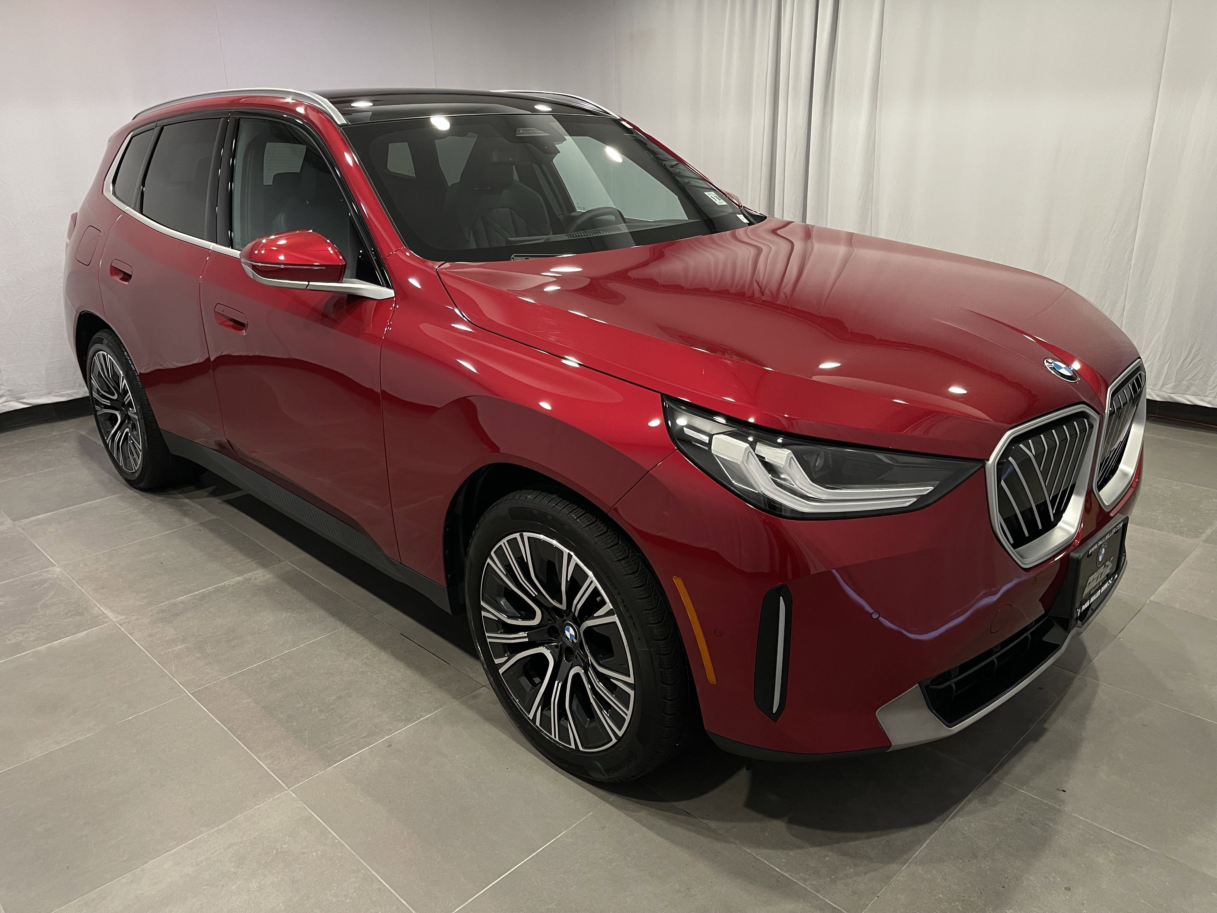 Used 2025 BMW X3 xDrive30i w/ Convenience Package video 3