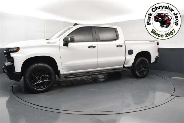 Used 2022 Chevrolet Silverado 1500 LT Trail Boss image 3