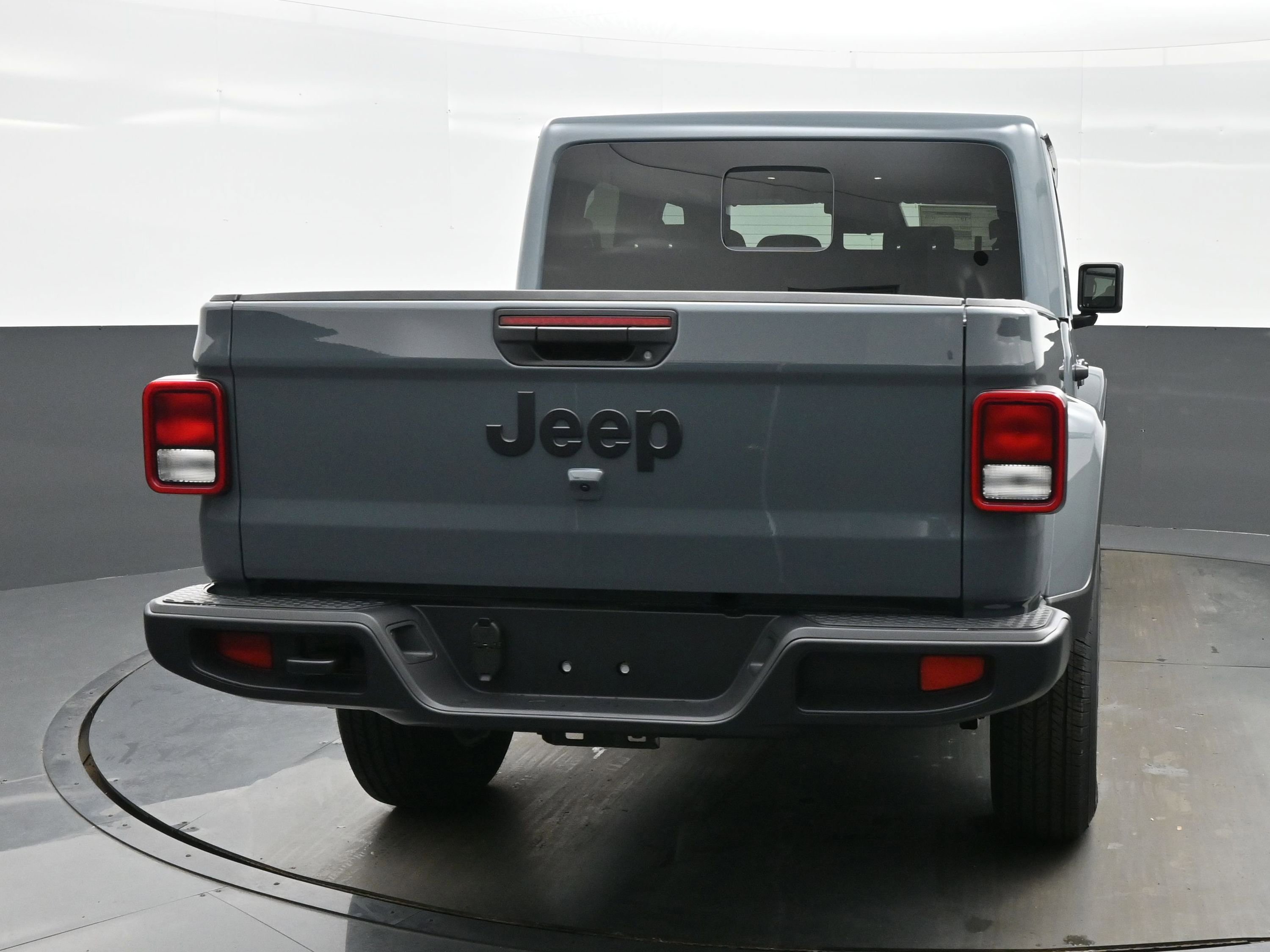 New 2026 Jeep Gladiator Sport image 5