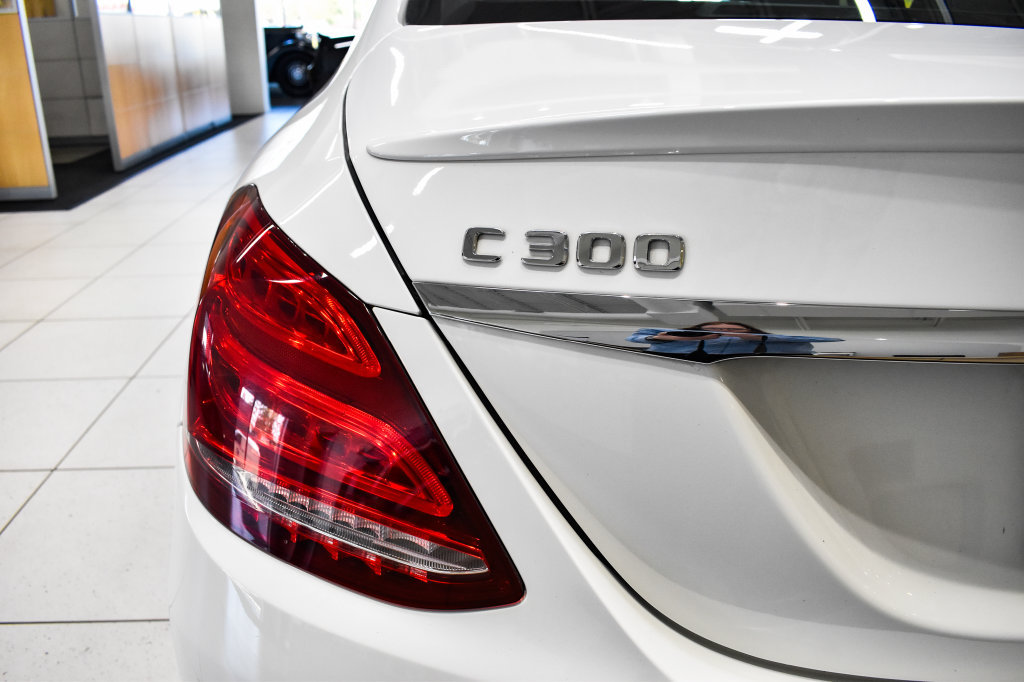 Certified 2017 Mercedes-Benz C 300 4MATIC Sedan image 14