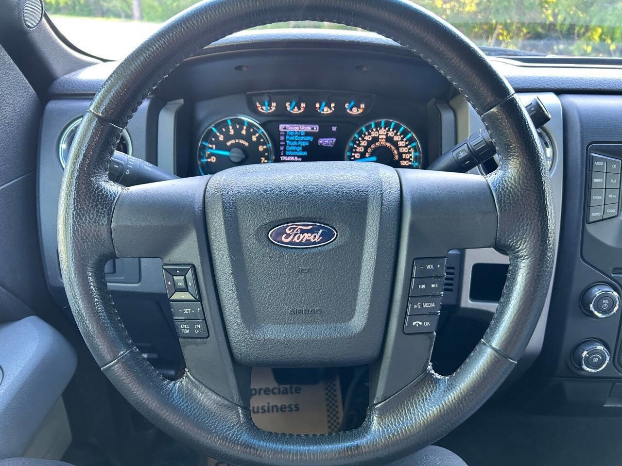 Used 2013 Ford F150 XLT w/ XLT Chrome Pkg image 16