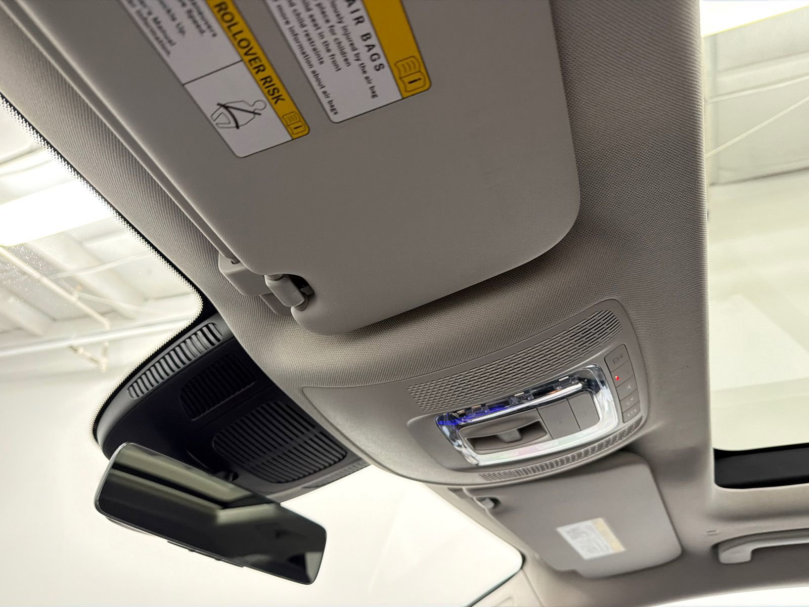 Used 2024 Mercedes-Benz GLE 350 4MATIC image 33