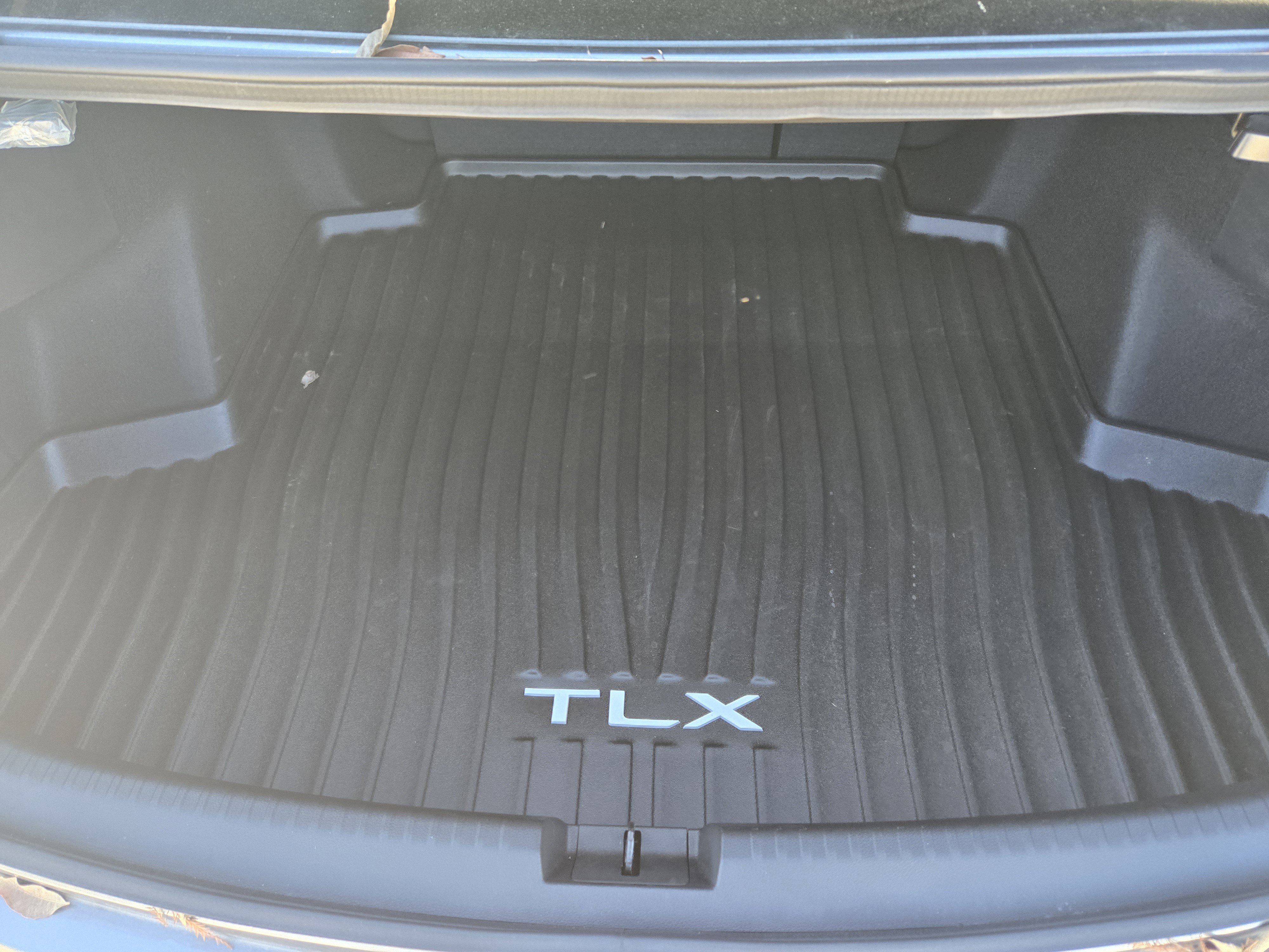 Certified 2025 Acura TLX w/ Technology Package image 41
