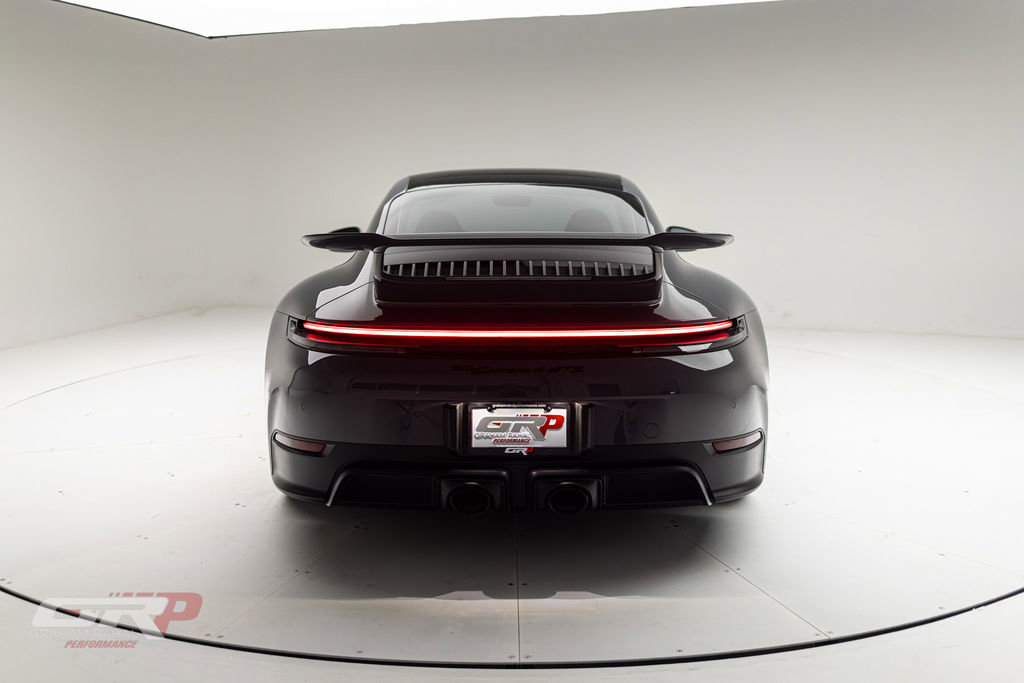 Used 2025 Porsche 911 GTS image 4