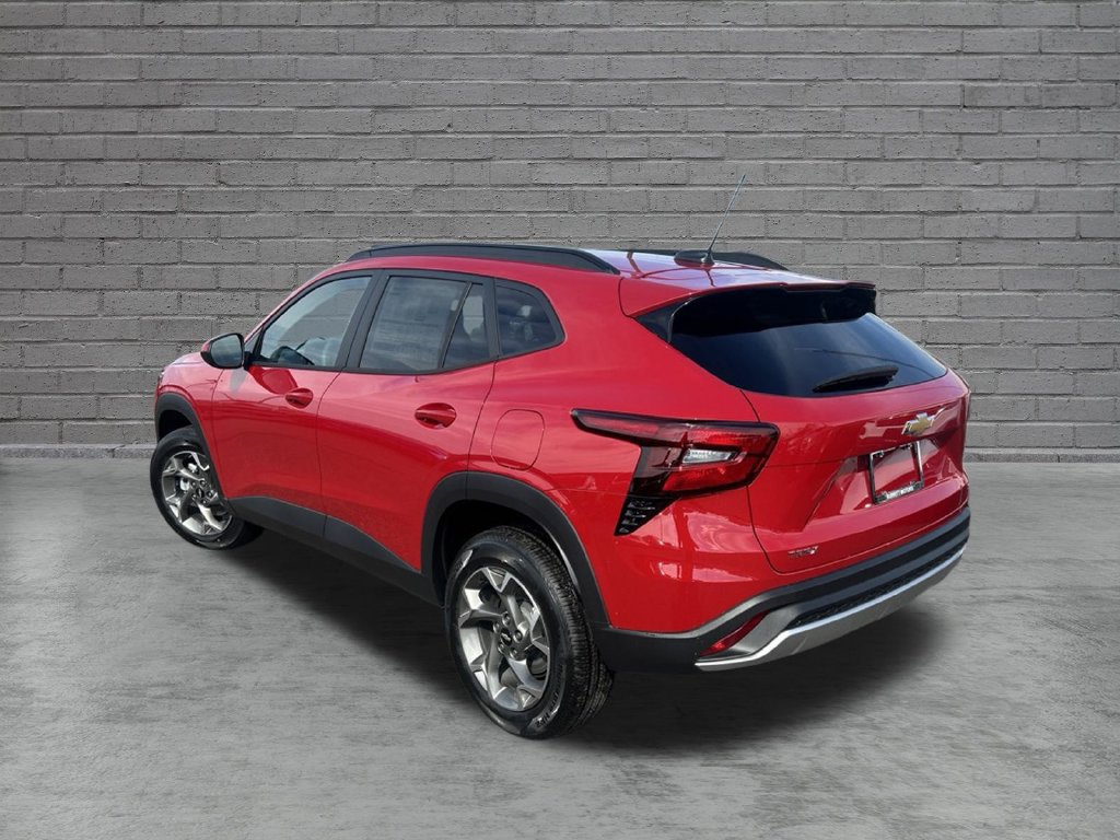 New 2026 Chevrolet Trax LT FWD image 5
