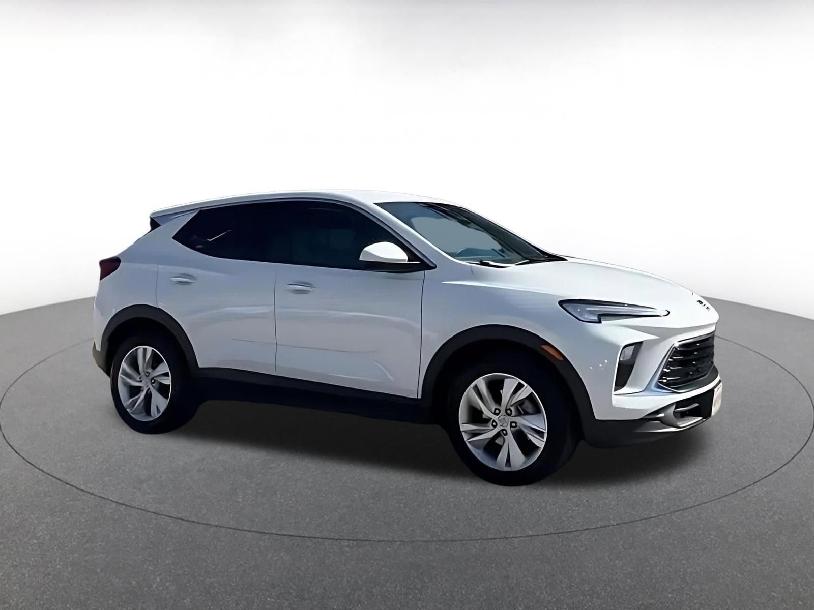 Used 2025 Buick Encore GX Preferred image 2