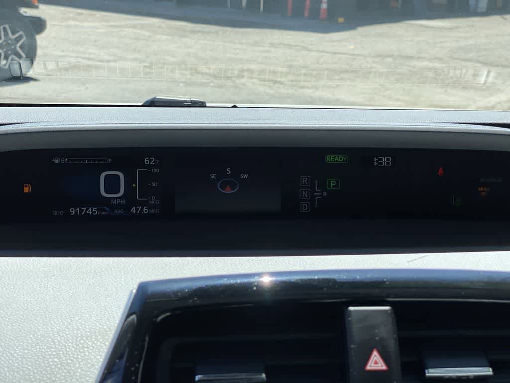 Used 2016 Toyota Prius Three Touring FWD image 28