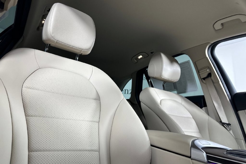 Certified 2022 Mercedes-Benz GLC 300 4MATIC image 20