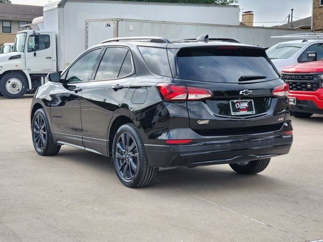 Used 2024 Chevrolet Equinox RS w/ RS Leather Package image 3