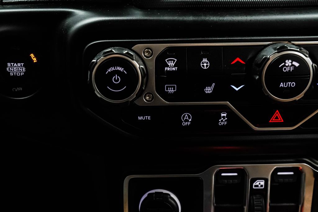 Used 2021 Jeep Gladiator Rubicon AWD/4WD image 29