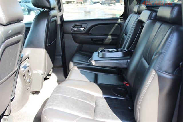 Used 2011 Chevrolet Avalanche LT w/ Luxury Package image 28