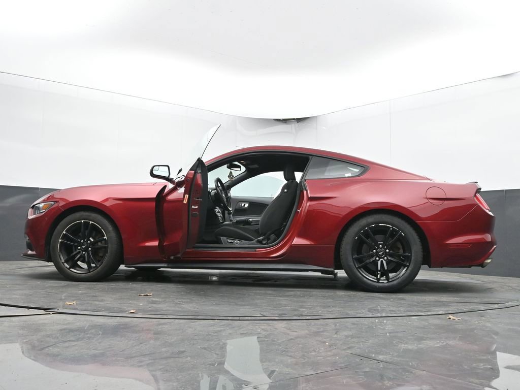 Used 2017 Ford Mustang Coupe RWD image 60