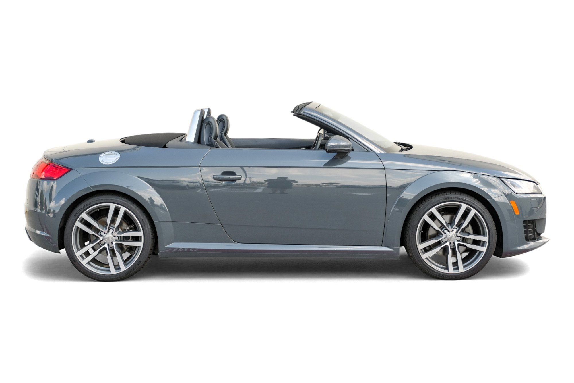 Used 2017 Audi TT 2.0T w/ Technology Package image 7