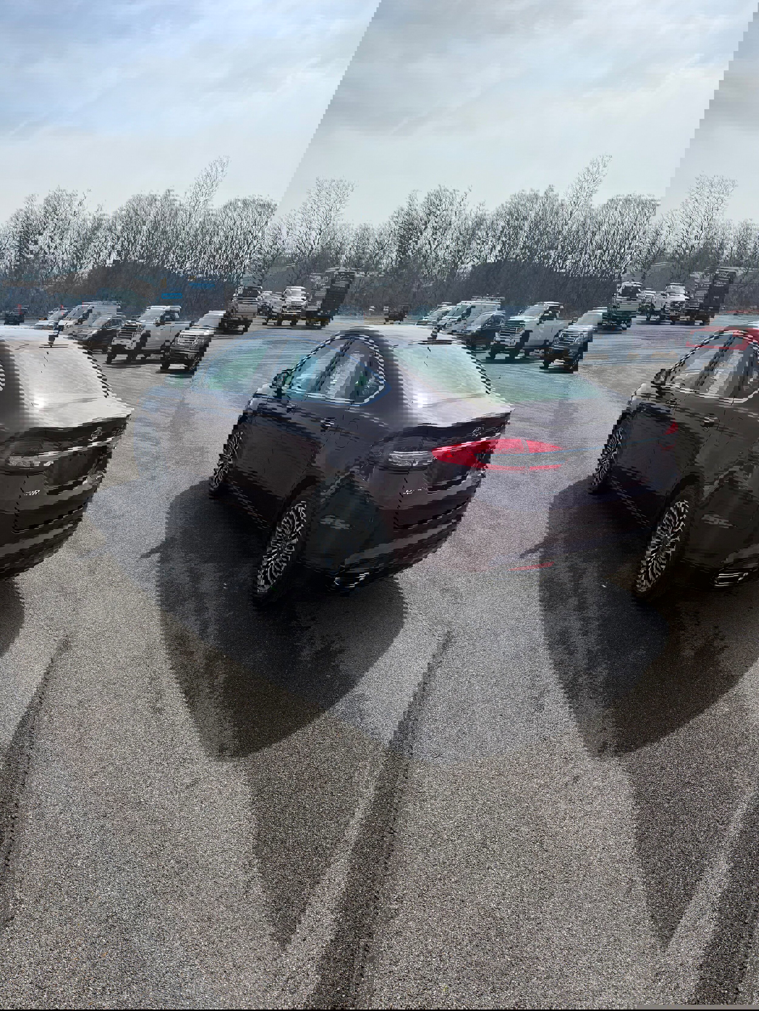 Used 2017 Ford Fusion SE image 4