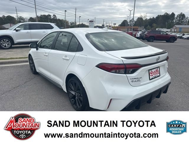 Used 2024 Toyota Corolla XSE FWD image 5