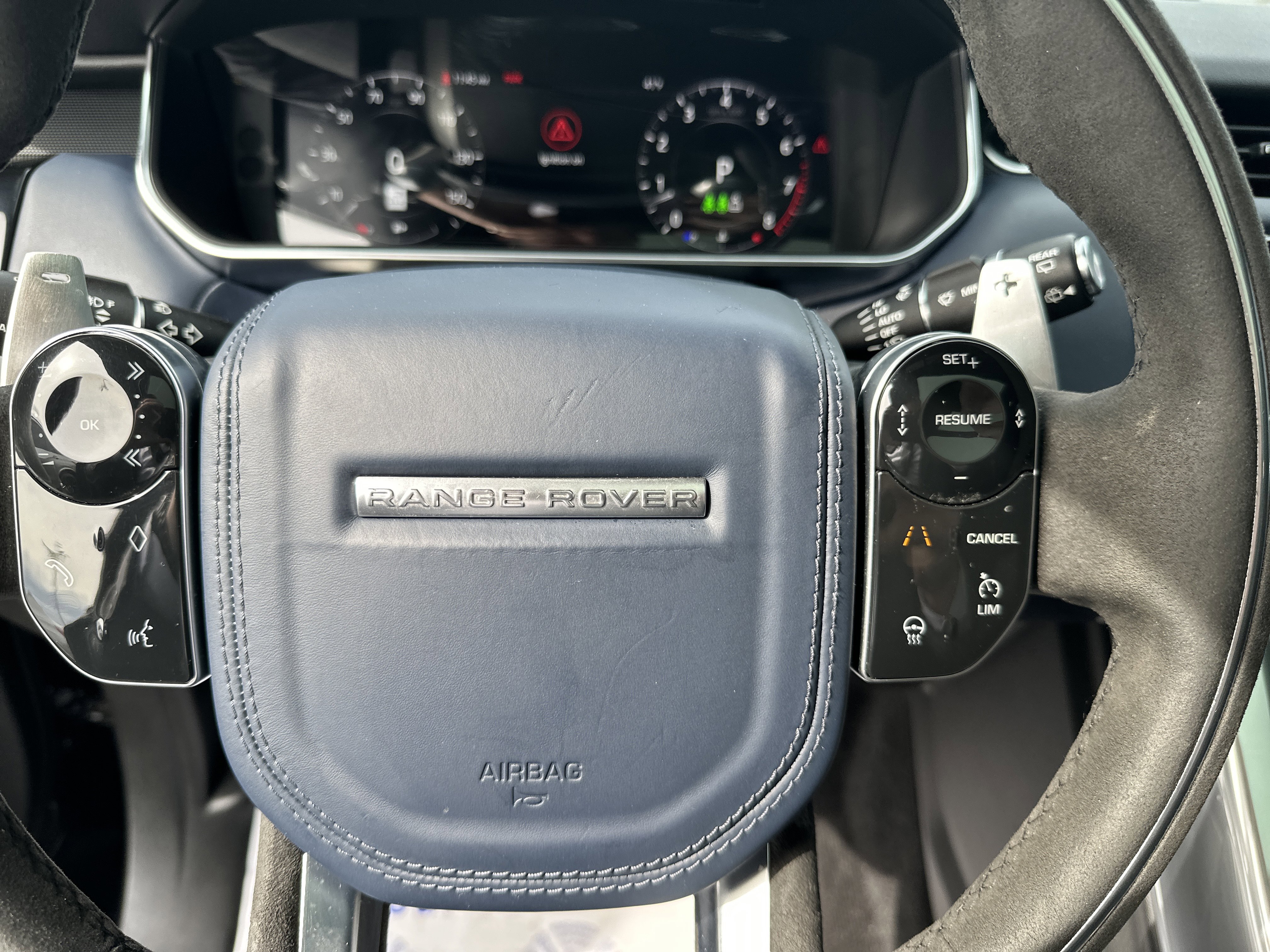 Used 2021 Land Rover Range Rover Sport HST image 26