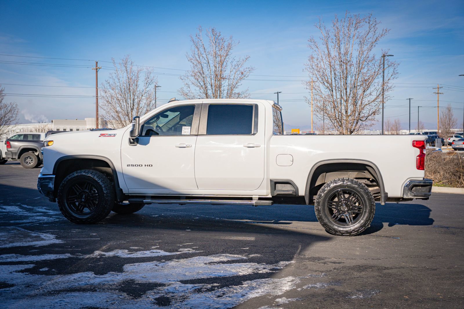 Used 2024 Chevrolet Silverado 2500 LT image 10