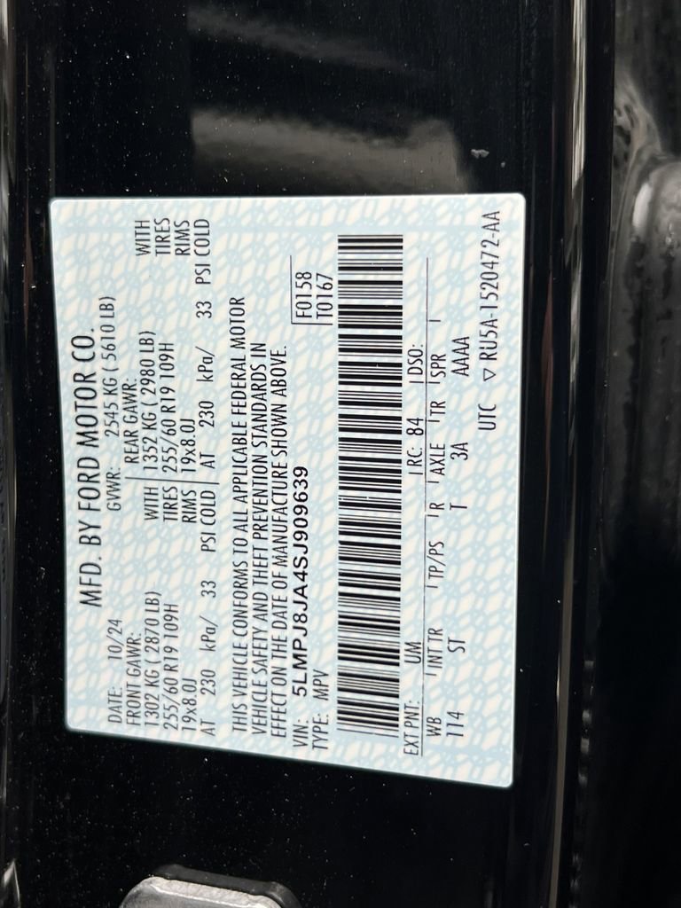 Used 2025 Lincoln Nautilus Premier w/ Equipment Group 102A image 29
