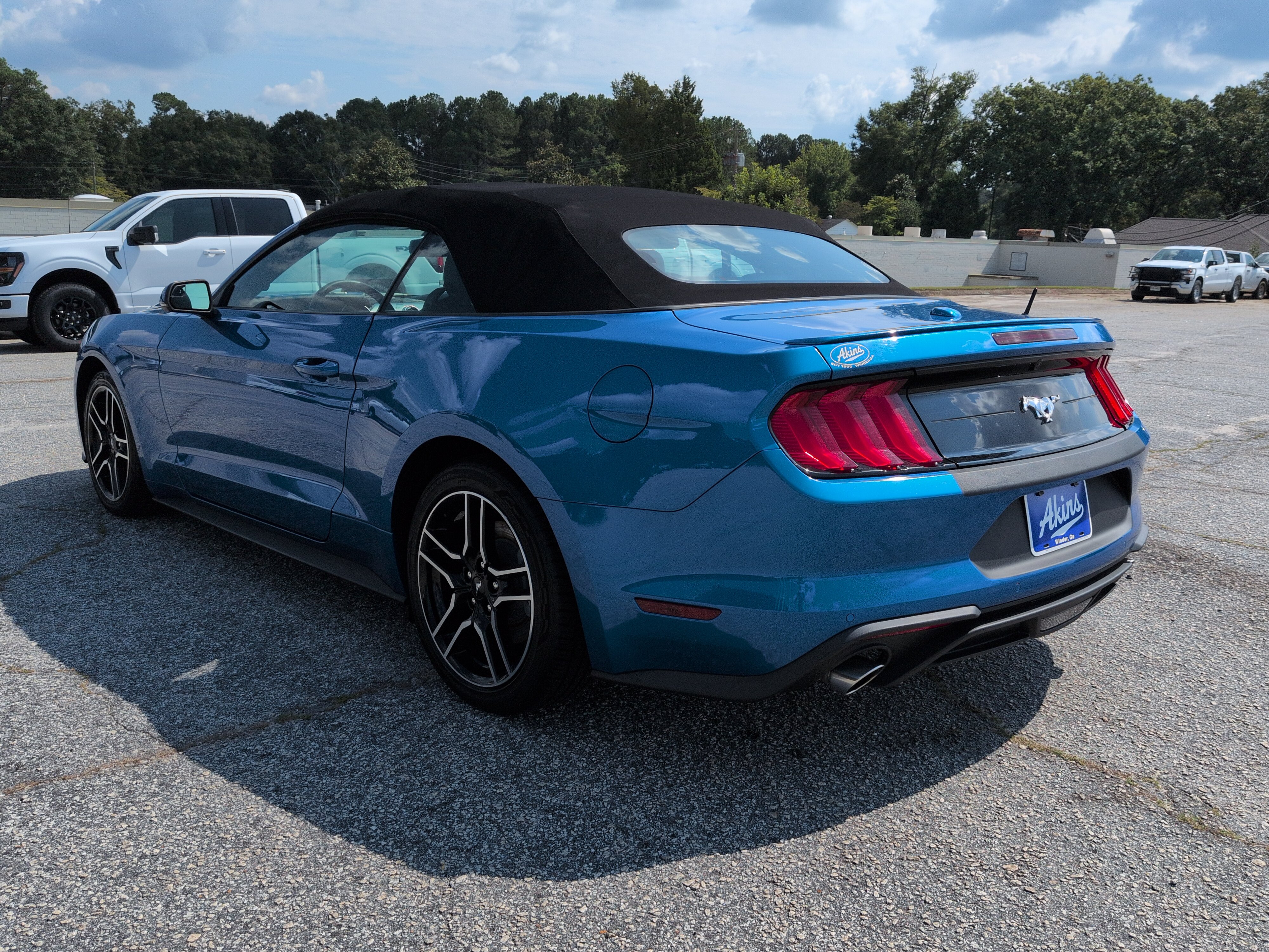 Certified 2020 Ford Mustang Premium RWD image 5