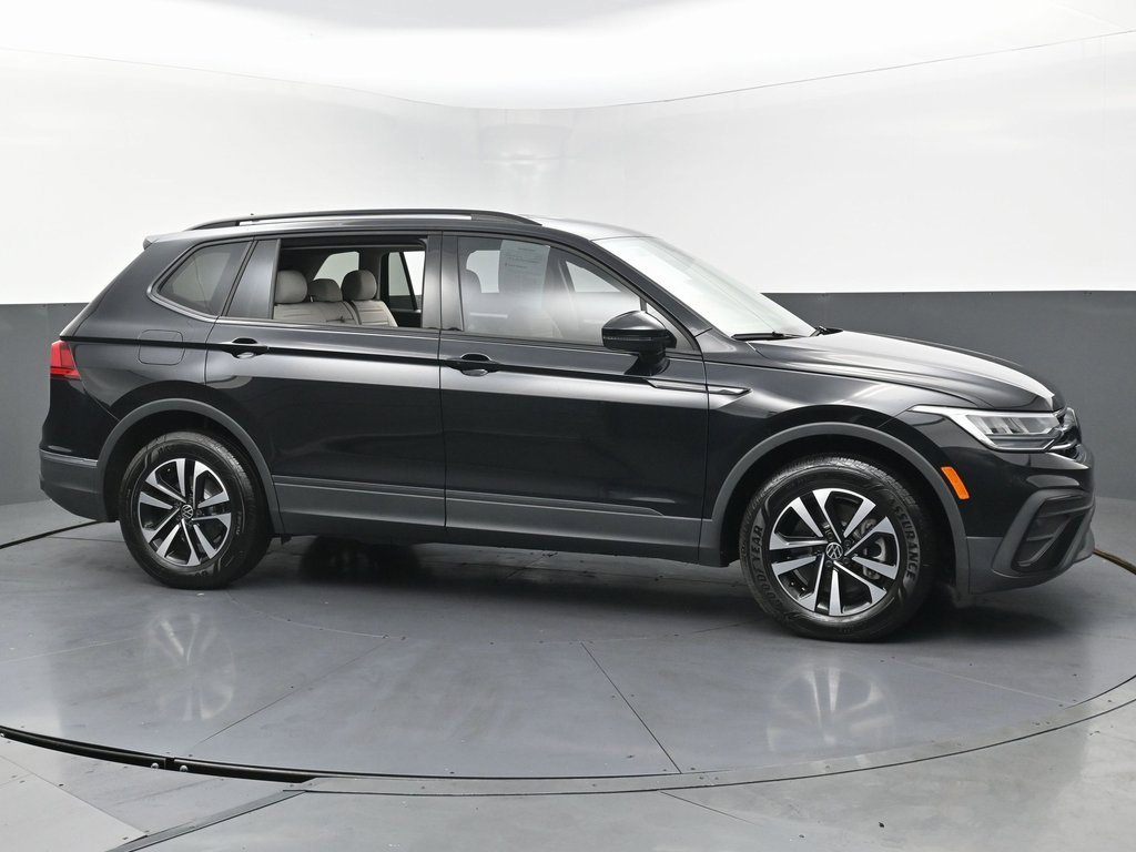 Used 2024 Volkswagen Tiguan S image 6