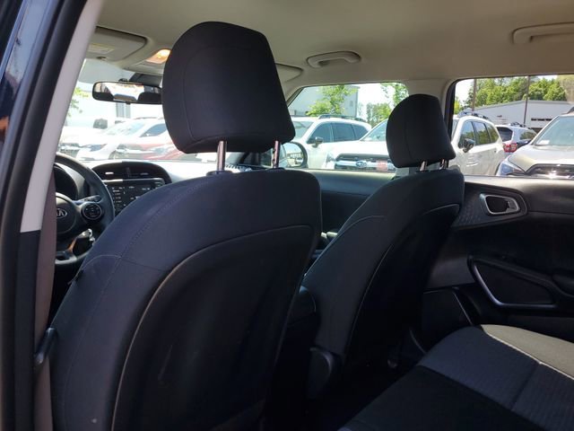 Used 2021 Kia Soul S FWD image 12