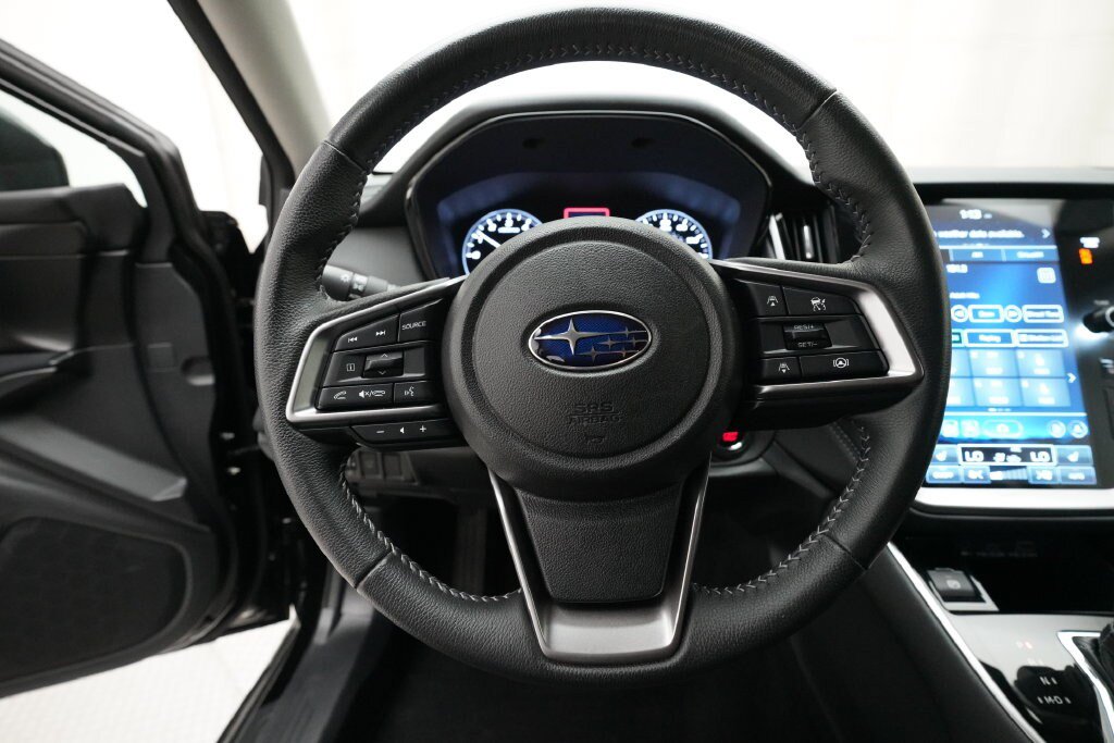 Used 2024 Subaru Outback Premium AWD/4WD image 4