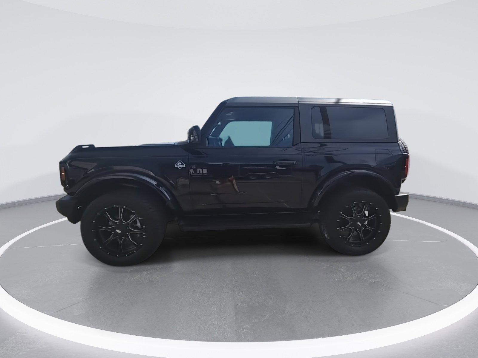 Used 2022 Ford Bronco Outer Banks image 4