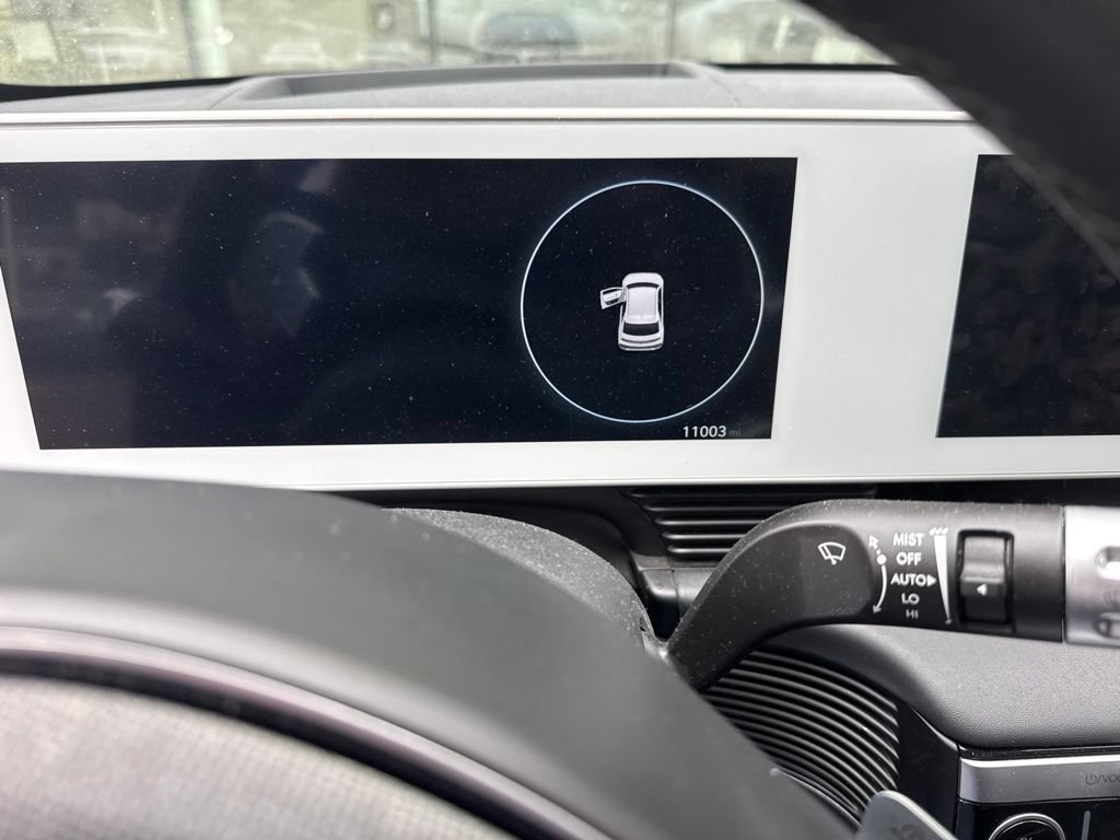 Certified 2024 Hyundai Ioniq 5 Limited AWD/4WD image 7