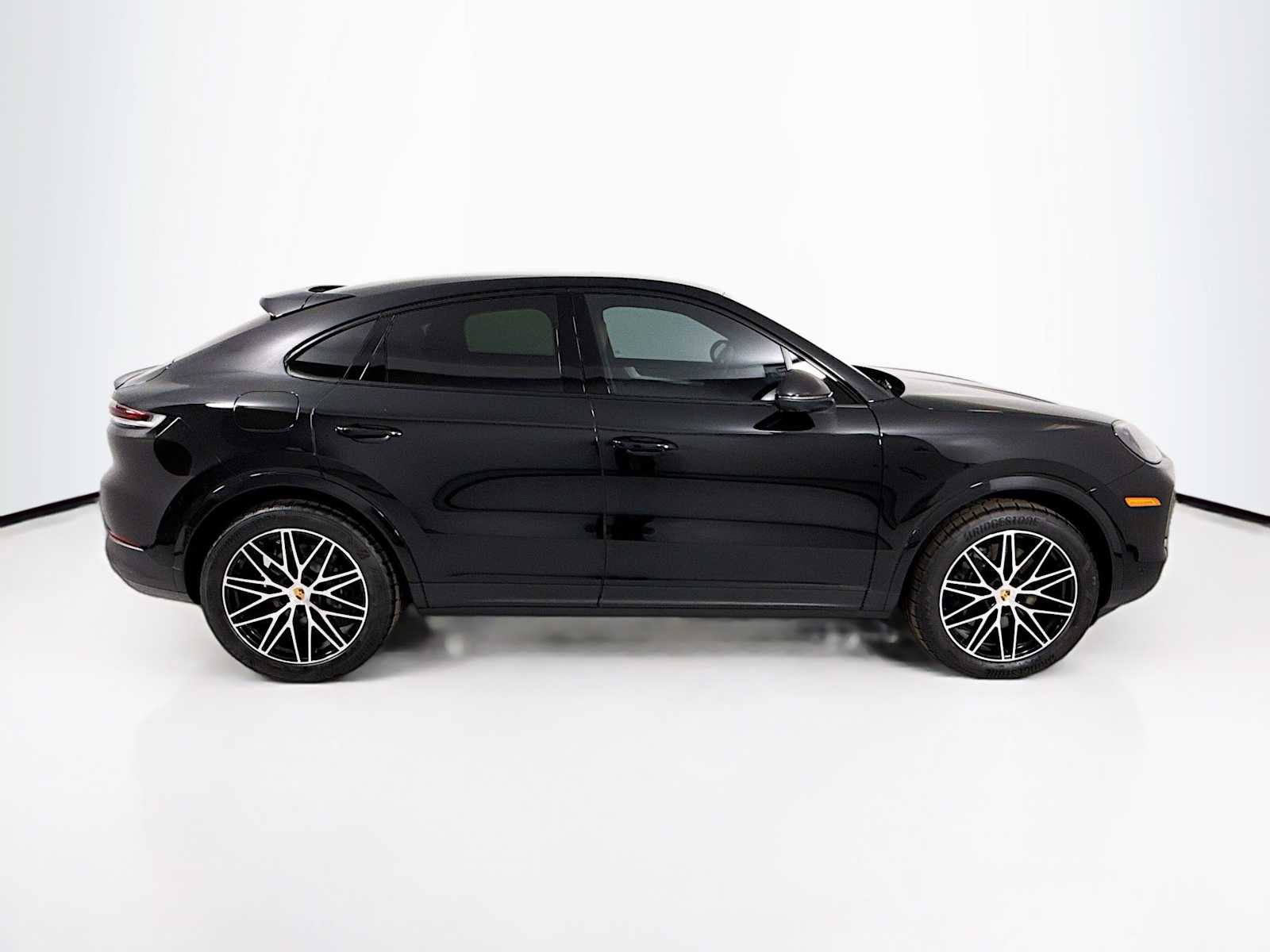 New 2026 Porsche Cayenne image 8