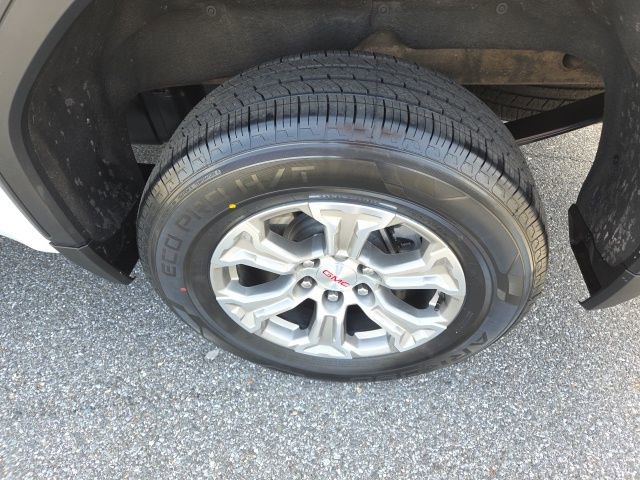 Used 2025 GMC Sierra 1500 SLT image 11