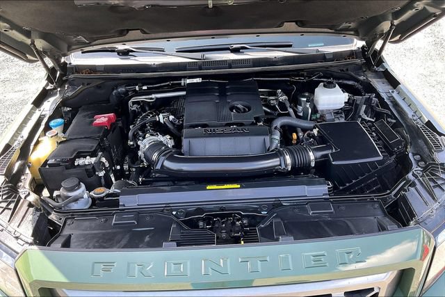Used 2024 Nissan Frontier SV w/ Technology Package RWD image 29
