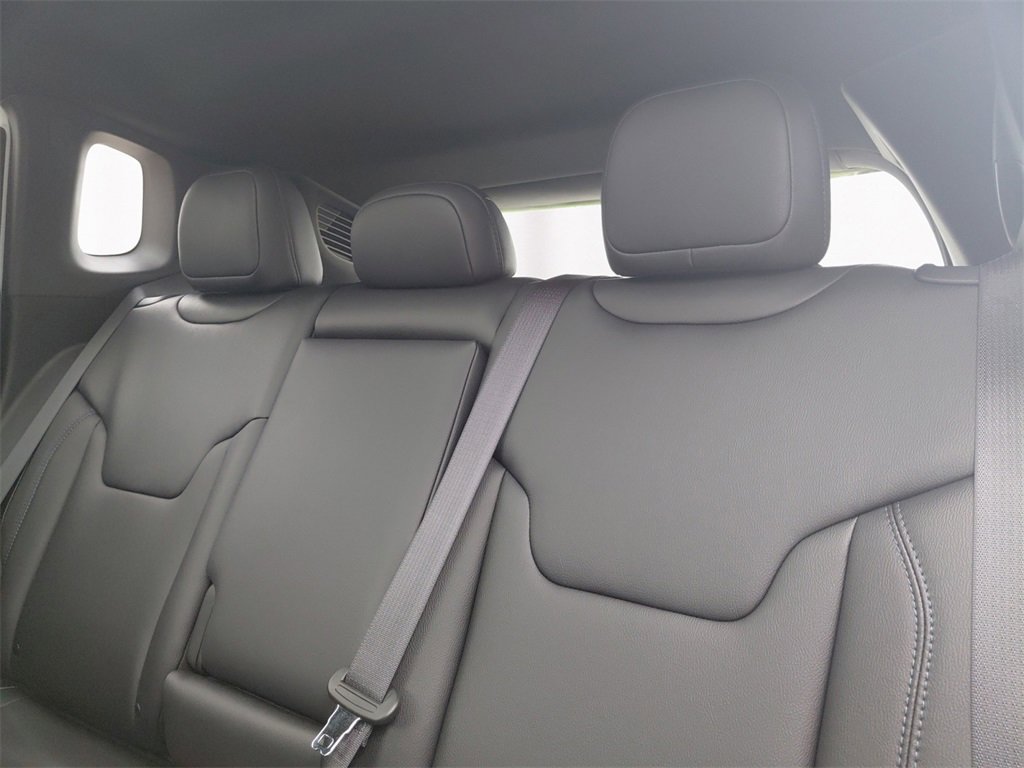 New 2025 Jeep Compass Limited w/ Sun and Sound Group image 13