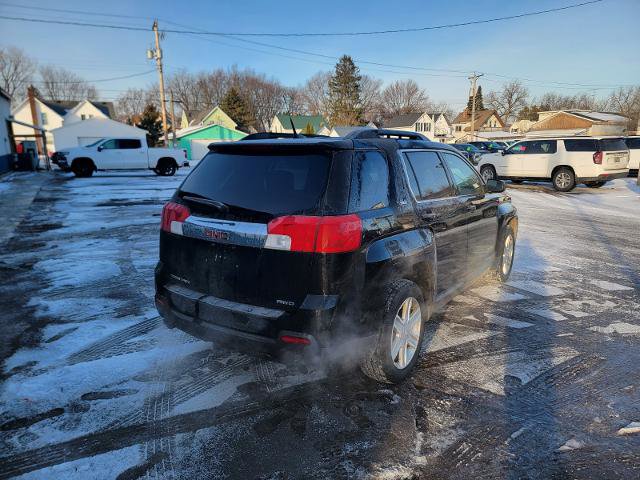 Used 2010 GMC Terrain SLT image 4