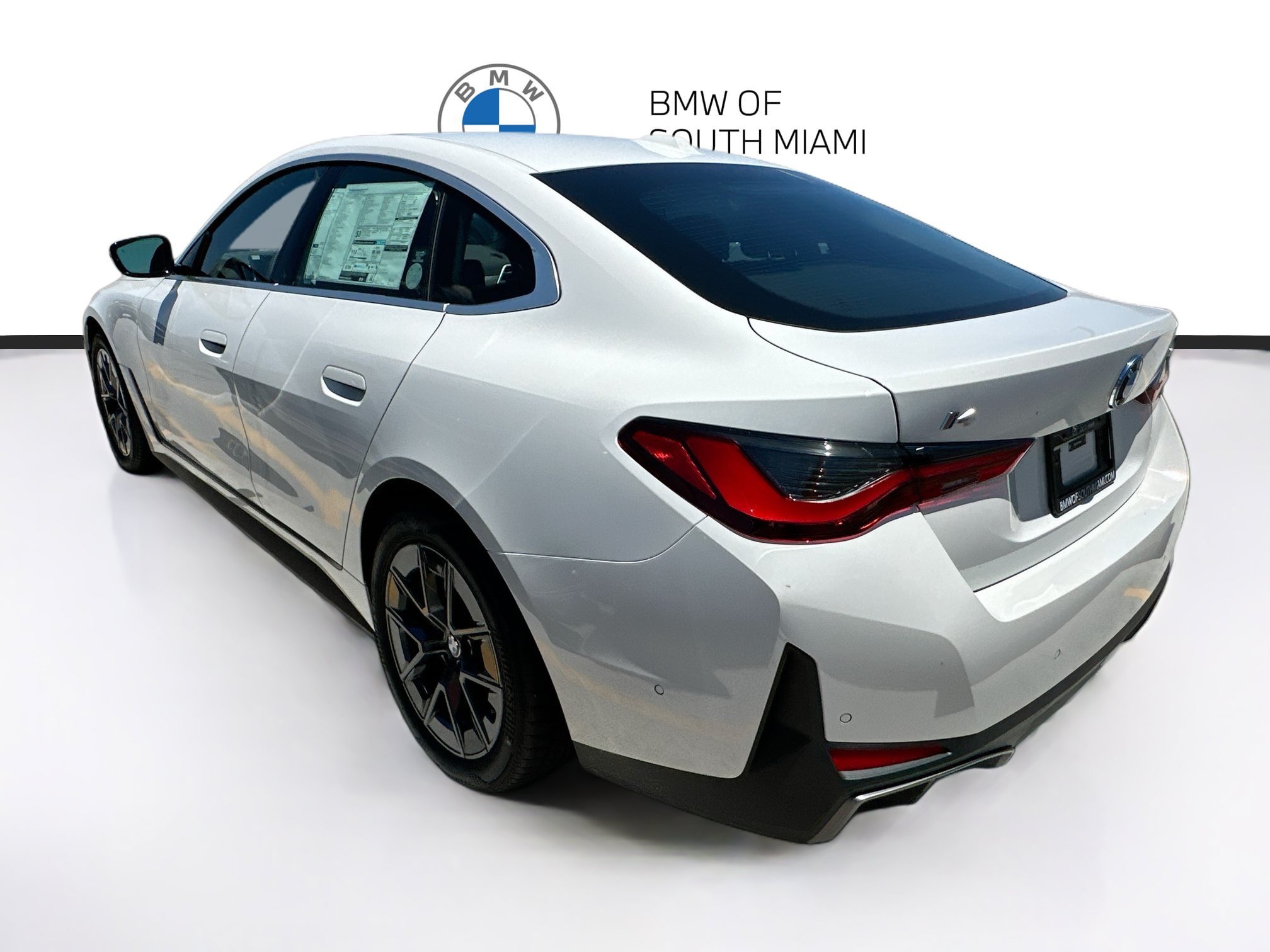 Certified 2025 BMW i4 eDrive40 w/ Parking Assistance Package RWD image 3